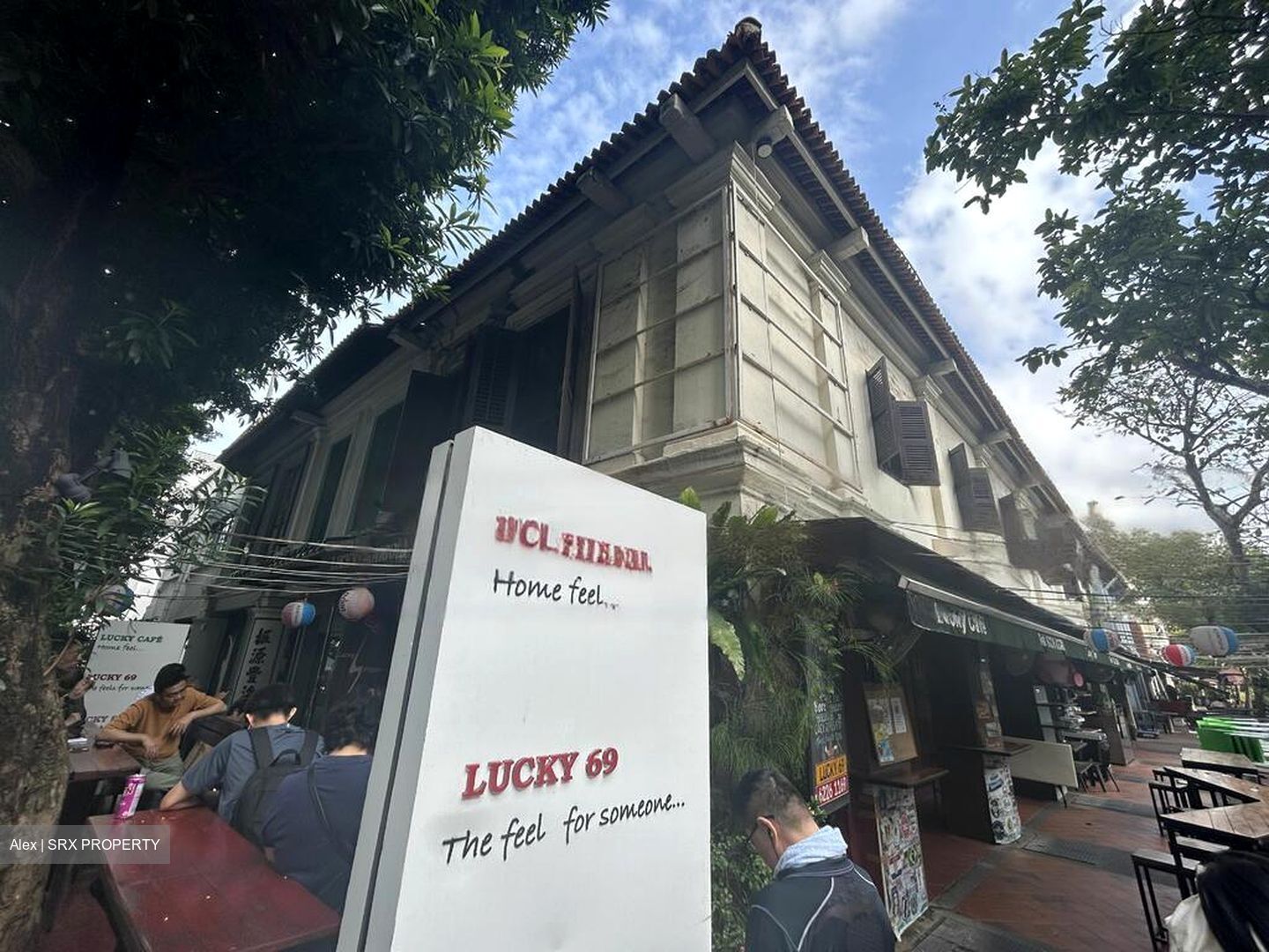 Lorong Telok (D1), Retail #506895081